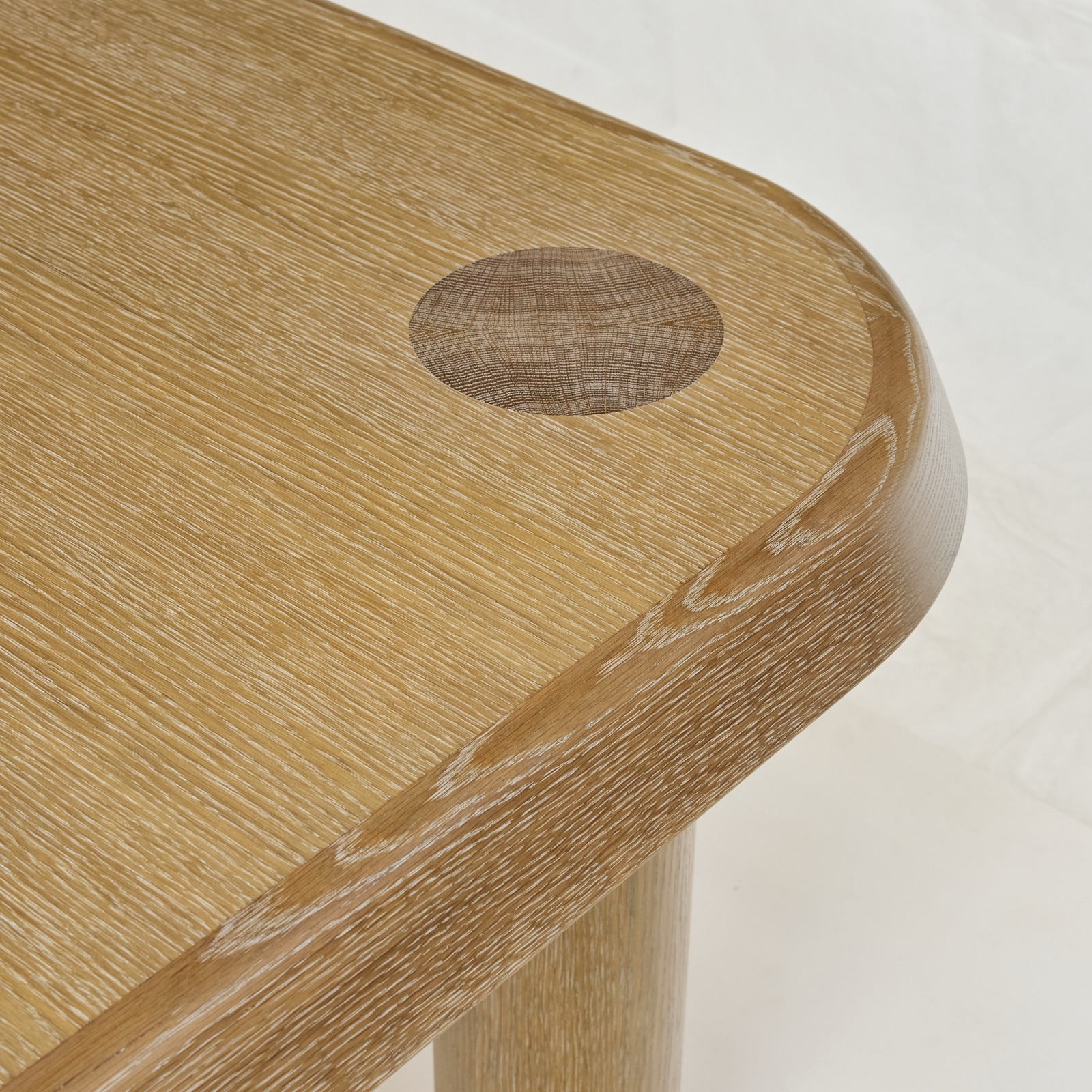 Close view of the end grain inlay and rounded edge profile